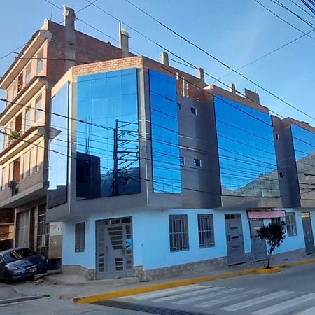 Hostal Pura Casta Hotel Carhuaz Екстериор снимка